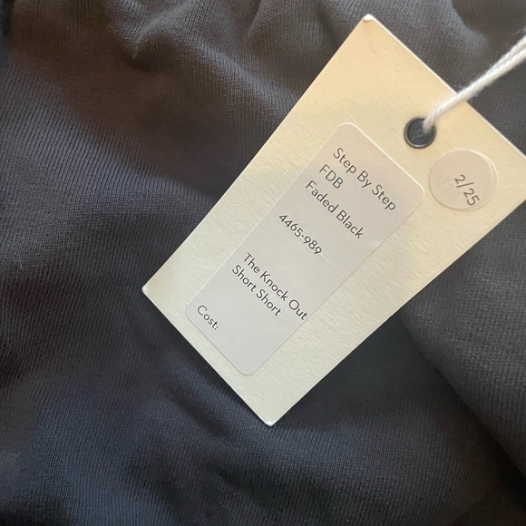 MOTHER THE KNOCK OUT SHORT SHORT - Picture 12 of 14